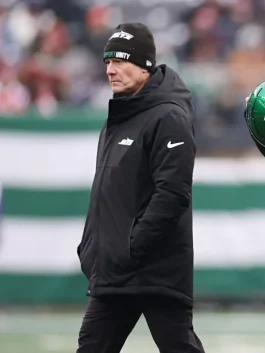 New York Jets black parka jacket with hood and warm winter look for game day and daily wear