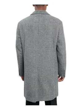 Back view of men’s black and white London Fog coat 2026 with clean tailoring and smooth wool finish.