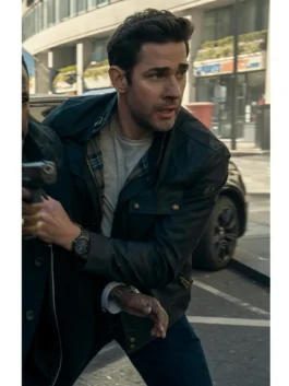John Krasinski as Jack Ryan wearing a rugged cotton jacket with a round neck and flap pockets.