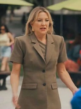 Kate Hudson Isla Gordon Brown Blazer with structured fit and soft brown shade.