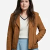 Beef S02 Cailee Spaeny Brown Jacket with casual TV series-inspired styling.