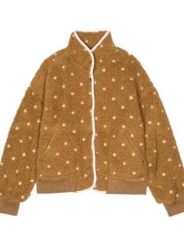 Carey Mulligan jacket with warm sherpa finish and casual screen-inspired appeal.