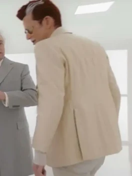 David Tennant blazer with beige color and smart screen-inspired appeal.
