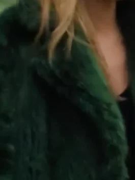 S02 Kaitlin Olson Green Fur Jacket Close-Up View