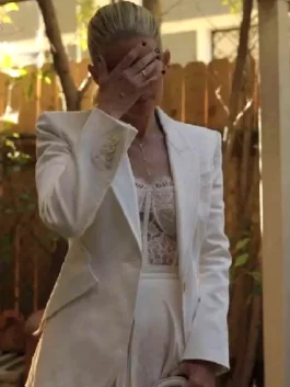 Imperfect Women white blazer with elegant TV-inspired outerwear look.