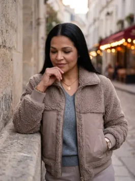 Cozy brown sherpa Love It or List It S21 Page Turner Sherpa Jacket featuring a shirt style collar and zipper front.
