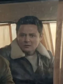 Close-up of the brown real leather Matchbox the Movie Arturo Castro Leather Jacket detailing the plush fur collar and zipper closure.