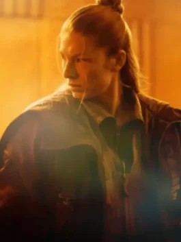 Full front profile of the maroon cotton Blade Runner 2099 Hunter Schafer Cropped Jacket highlighting full length sleeves and zipper detailing.