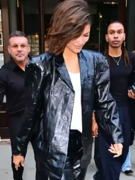 Close-up profile of the black real leather The Odyssey Press Tour Zendaya Leather Blazer displaying its smooth finish and structured shoulders.