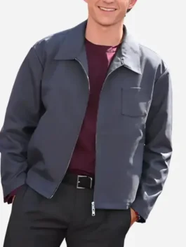 Close-up of the grey cotton Tom Holland Spider-Man London Photocall Jacket detailing the shirt collar and front zipper.